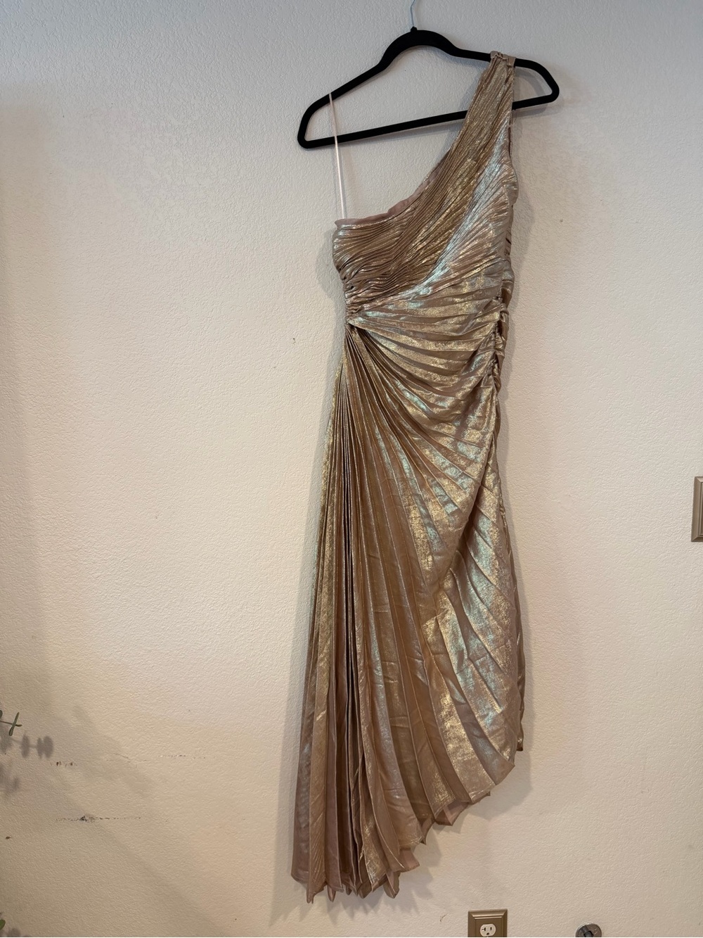 One-Shoulder Metallic Gold Pleated Evening Dress